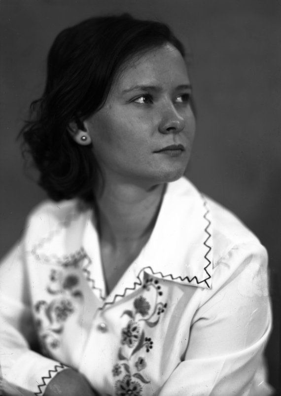 Teresa Bednarska - założycielka FotoReparo, specjalistka konserwacji fotografii